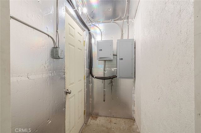 3339 E Avenue S, Palmdale, CA 93550
