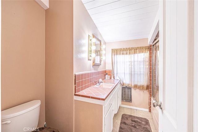 3339 E Avenue S, Palmdale, CA 93550