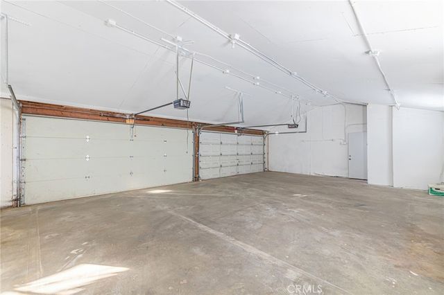 3339 E Avenue S, Palmdale, CA 93550