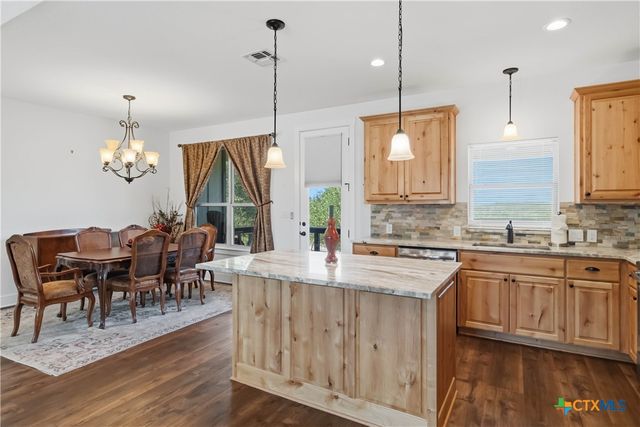 1223 Four Winds Drive, Canyon Lake, TX 78133