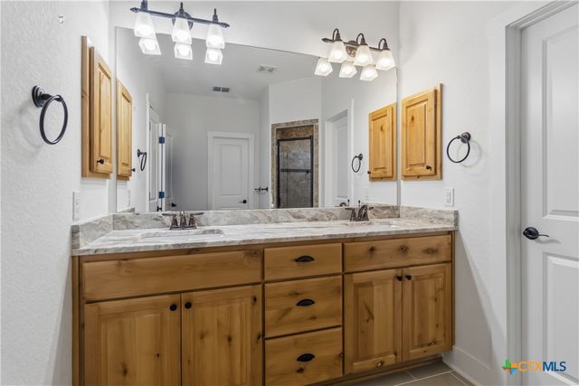 1223 Four Winds Drive, Canyon Lake, TX 78133