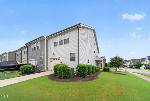1828 Shady Oaks Drive, Wendell, NC 27591