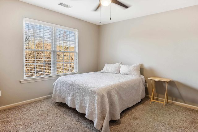 6520 W Caribbean Drive, Benton, AR 72019