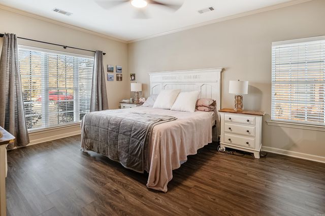 6520 W Caribbean Drive, Benton, AR 72019