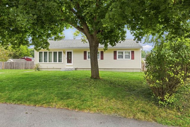 6 Galway Road, Nashua, NH 03062