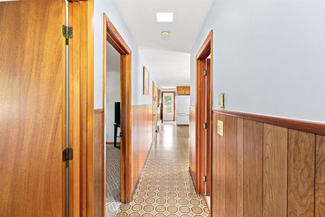 6 Galway Road, Nashua, NH 03062