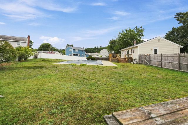 6 Galway Road, Nashua, NH 03062