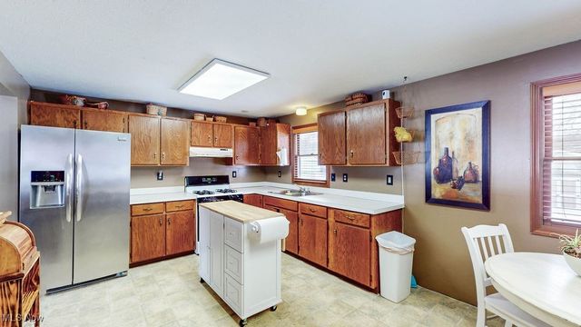 11789 Mills Road, Garrettsville, OH 44231