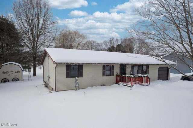 11789 Mills Road, Garrettsville, OH 44231