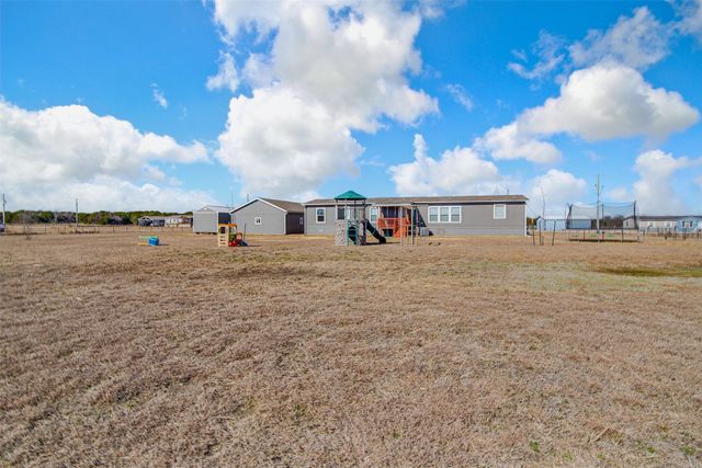 334 Lake Whitney Drive, Whitney, TX 76692