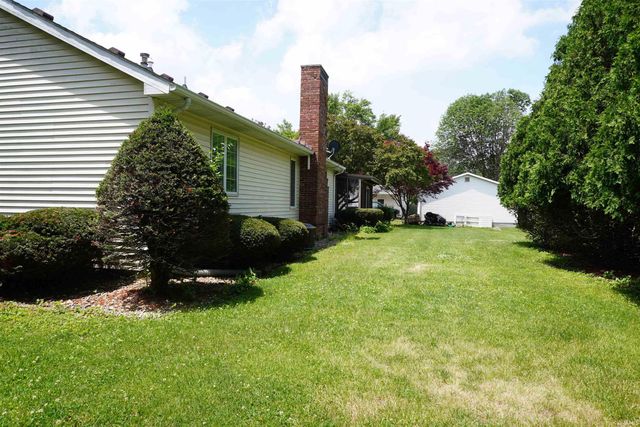 512 E 4th Street, Monon, IN 47959