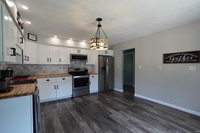 512 E 4th Street, Monon, IN 47959