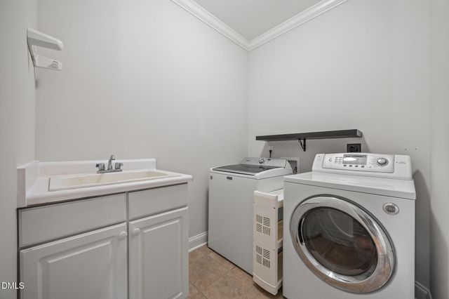 3940 Grandbridge Drive, Apex, NC 27539