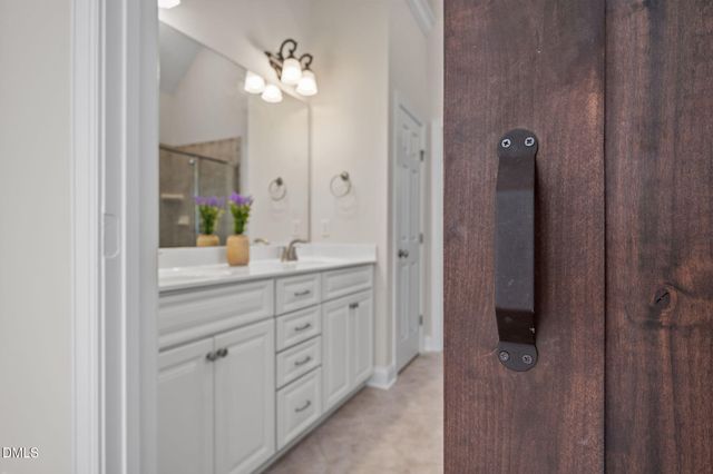 3940 Grandbridge Drive, Apex, NC 27539