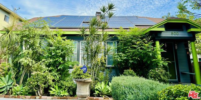 800 N Hobart Boulevard, Los Angeles, CA 90029