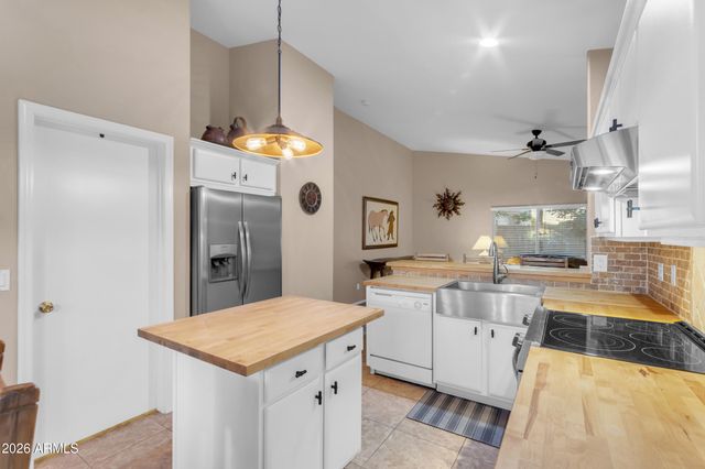 676 S 233RD Lane, Buckeye, AZ 85326