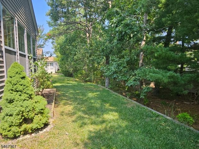 157 Sandpiper Rd, Barnegat Twp., NJ 08005