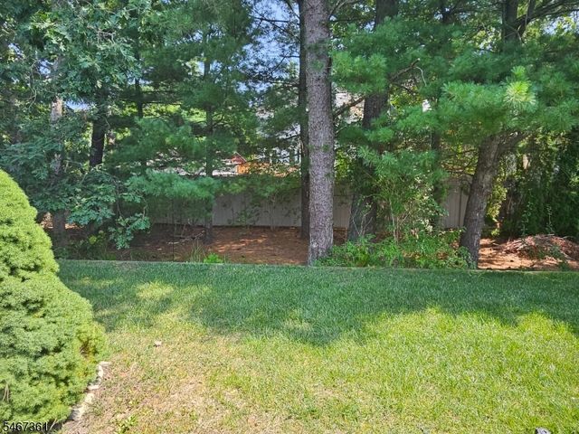 157 Sandpiper Rd, Barnegat Twp., NJ 08005