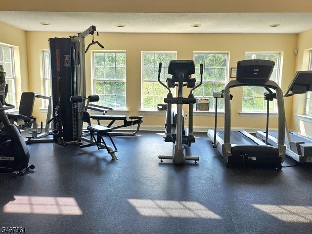 157 Sandpiper Rd, Barnegat Twp., NJ 08005