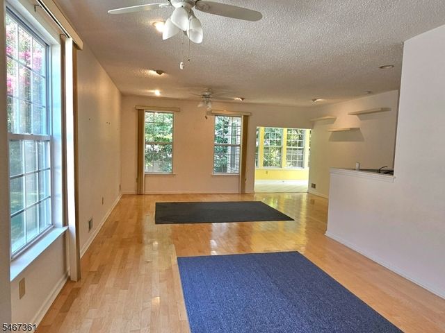 157 Sandpiper Rd, Barnegat Twp., NJ 08005