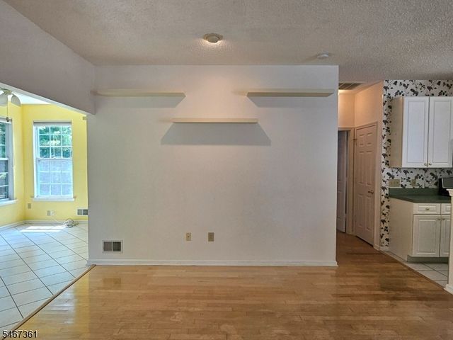 157 Sandpiper Rd, Barnegat Twp., NJ 08005