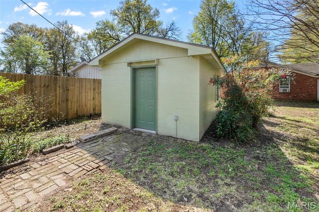 605 W Washington Street, Kennett, MO 63857