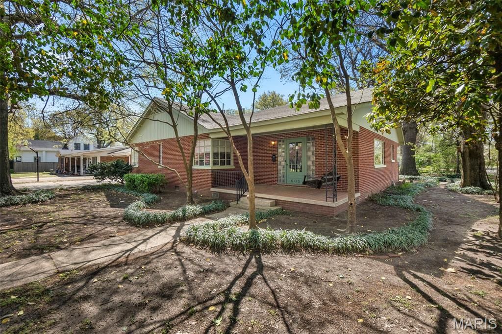 605 W Washington Street, Kennett, MO 63857