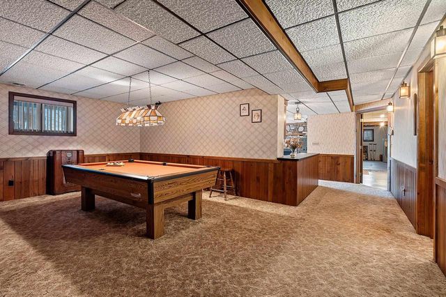 11 BREYERWOOD COURT, Hortonville, WI 54944