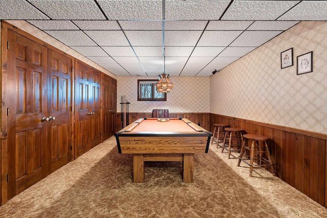 11 BREYERWOOD COURT, Hortonville, WI 54944