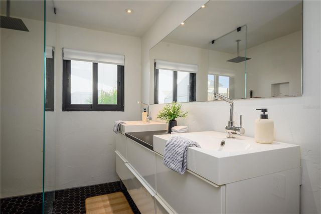 440 64TH AVENUE, St Pete Beach, FL 33706