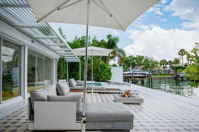 440 64TH AVENUE, St Pete Beach, FL 33706