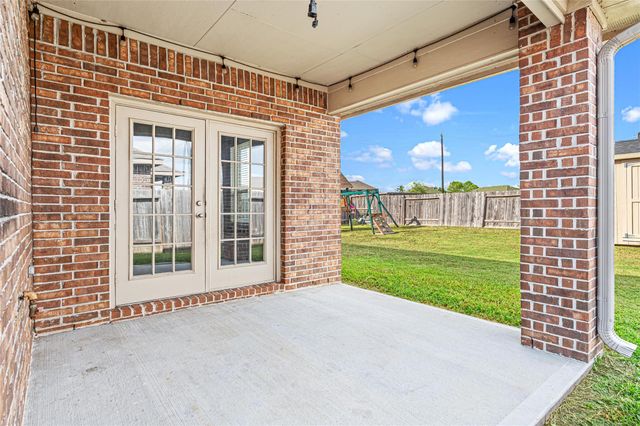 2505 Kaman Lane, Pearland, TX 77581