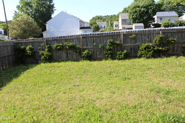 4305 Standing Rock Way, Raleigh, NC 27604