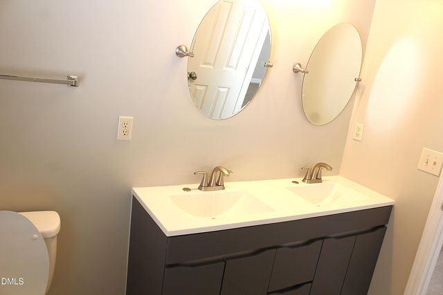 4305 Standing Rock Way, Raleigh, NC 27604