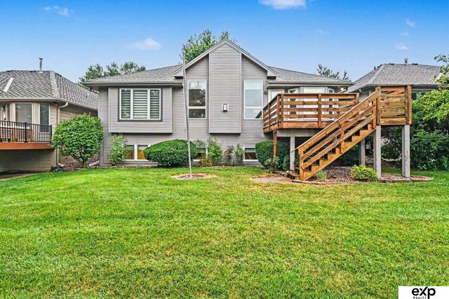 10121 S 172 Circle, Omaha, NE 68136