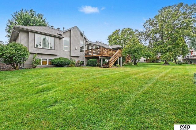 10121 S 172 Circle, Omaha, NE 68136