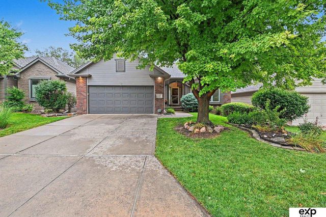 10121 S 172 Circle, Omaha, NE 68136