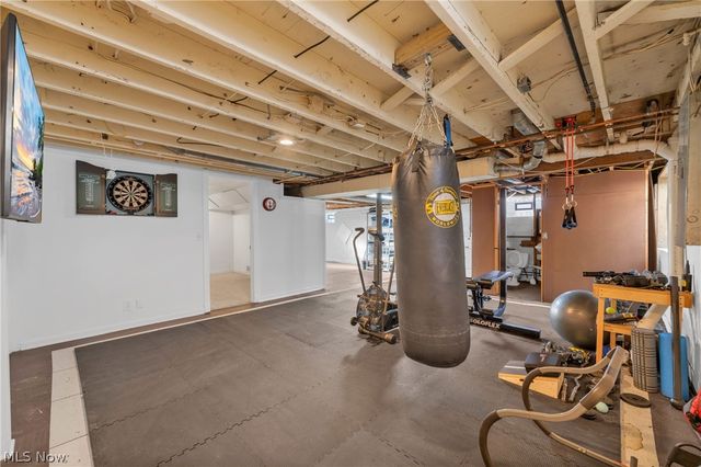 9441 Lindbergh Boulevard, Olmsted Falls, OH 44138