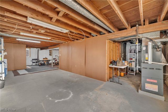 9441 Lindbergh Boulevard, Olmsted Falls, OH 44138