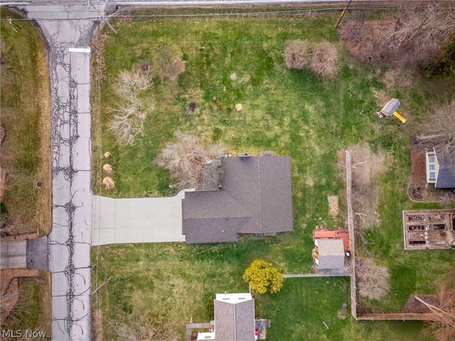 9441 Lindbergh Boulevard, Olmsted Falls, OH 44138