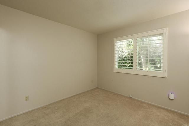 6871 Seaspray Ln, Carlsbad, CA 92011