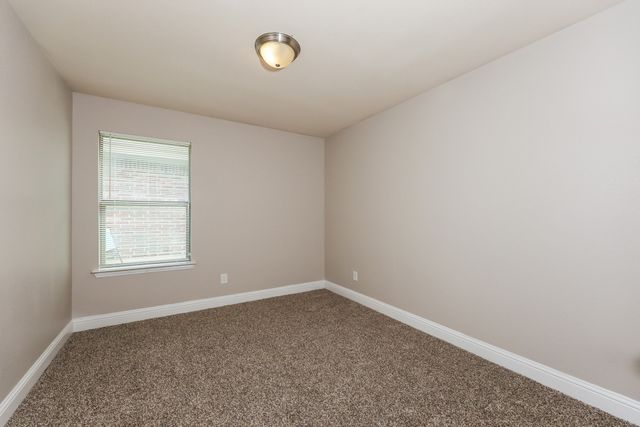 610 Canvas Court, Lancaster, TX 75146