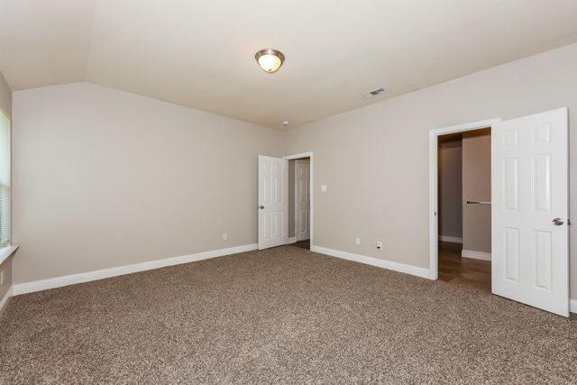 610 Canvas Court, Lancaster, TX 75146