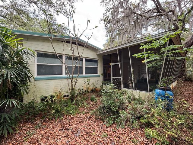 22 POINSETTIA DRIVE, Deland, FL 32724