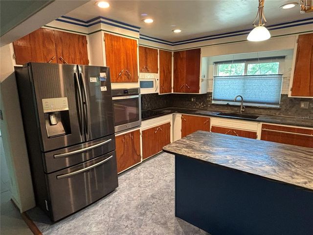 22 POINSETTIA DRIVE, Deland, FL 32724