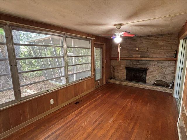 22 POINSETTIA DRIVE, Deland, FL 32724