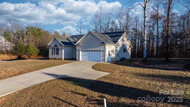 2284 Timberland Hills Drive, Newton, NC 28658
