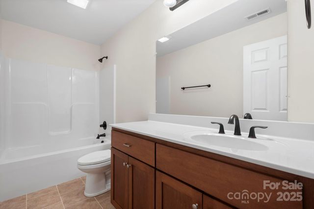 2284 Timberland Hills Drive, Newton, NC 28658