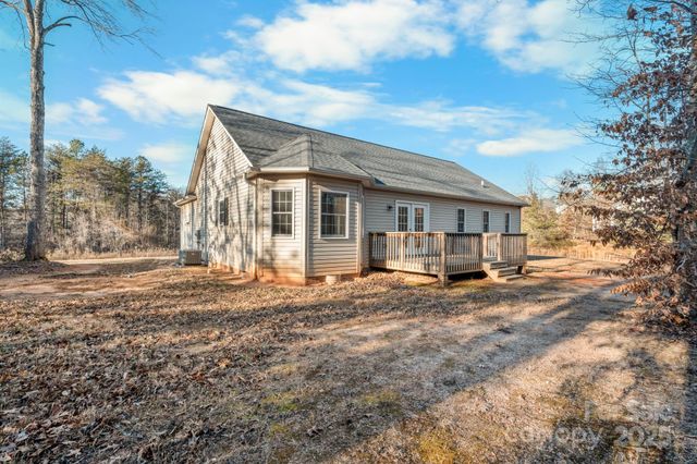 2284 Timberland Hills Drive, Newton, NC 28658