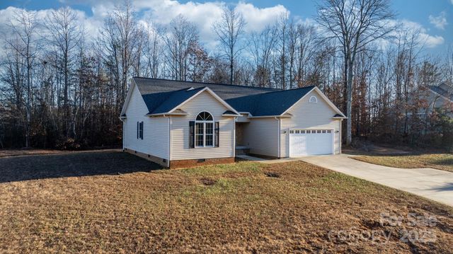 2284 Timberland Hills Drive, Newton, NC 28658
